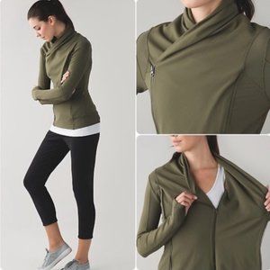 Lululemon Bhakti Olive Green Asymmetric Jacket 6 (no tag)